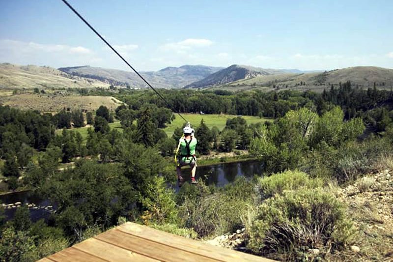 Bar Lazy J Guest Ranch - Zipline