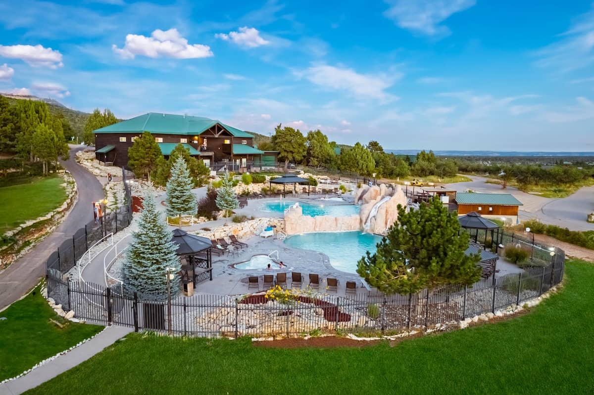 Zion Ponderosa Ranch Resort - Utah